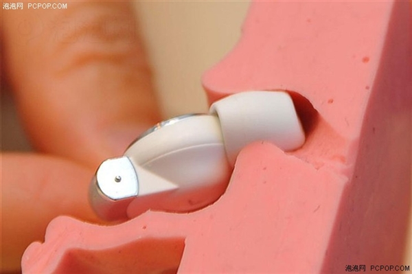 听说用耳机能损伤听力 这是真的吗？